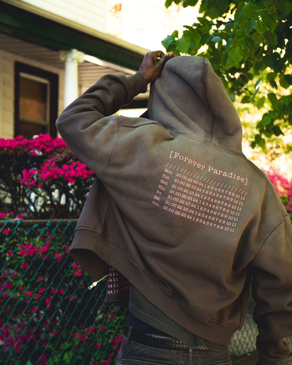 BKNY BLOSSOM 🌸Oversized cropped hoodie